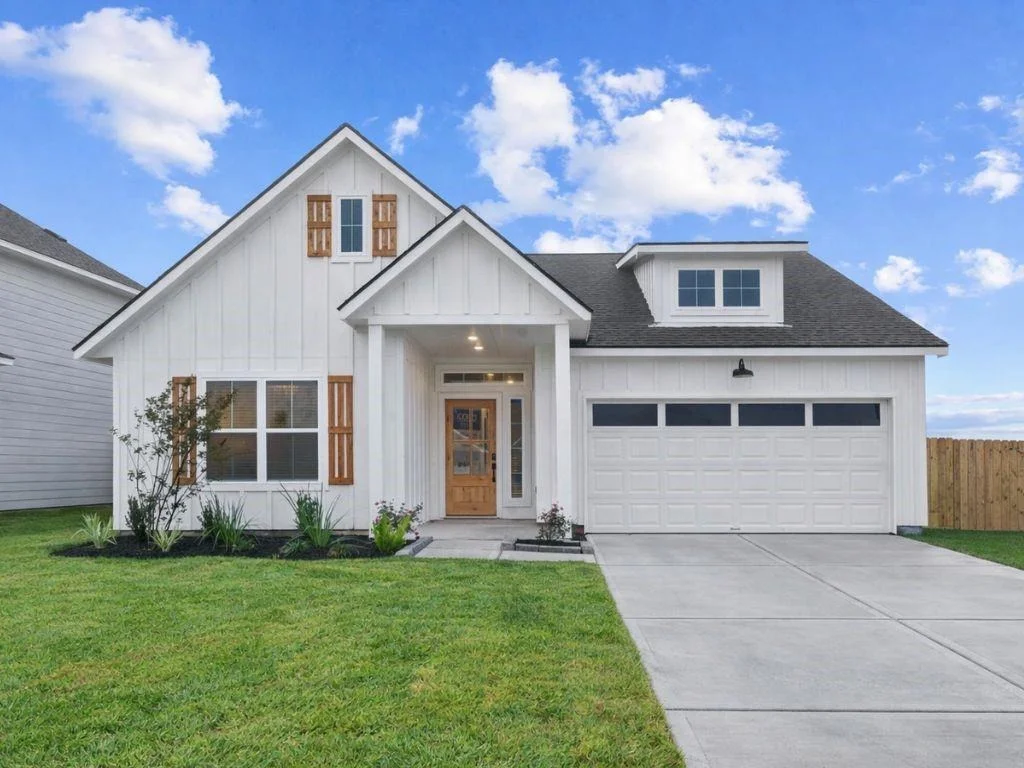 Photo of 25688 John Wayne Road