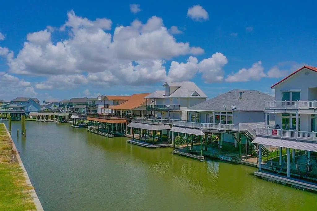 Photo of 411 Westerly Drive
