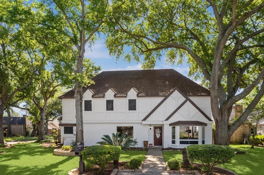 Photo of 703 Rennie Drive