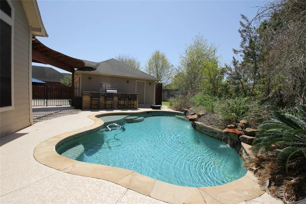 Photo of 26819 Cascade Woods Lane