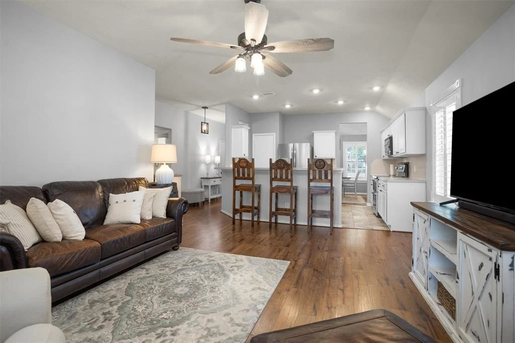 Photo of 99 S Vesper Bend Circle