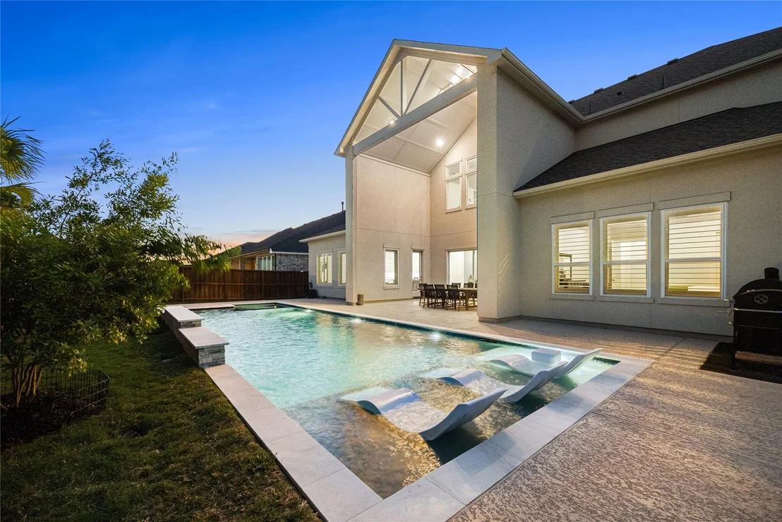 Photo of 4114 Pleasant Ridge Drive