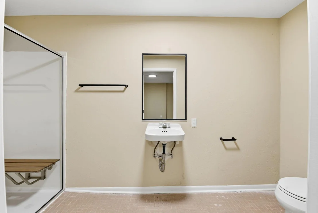 Photo of 426 Pine Manor Drive