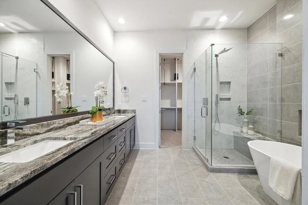 Photo of 2115 Emancipation Avenue