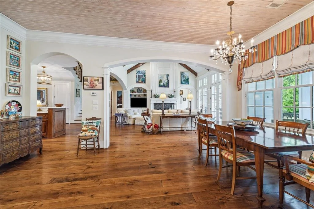 Photo of 31243 Riverlake Road