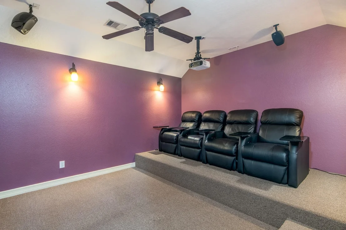 Photo of 18119 Blues Point Drive