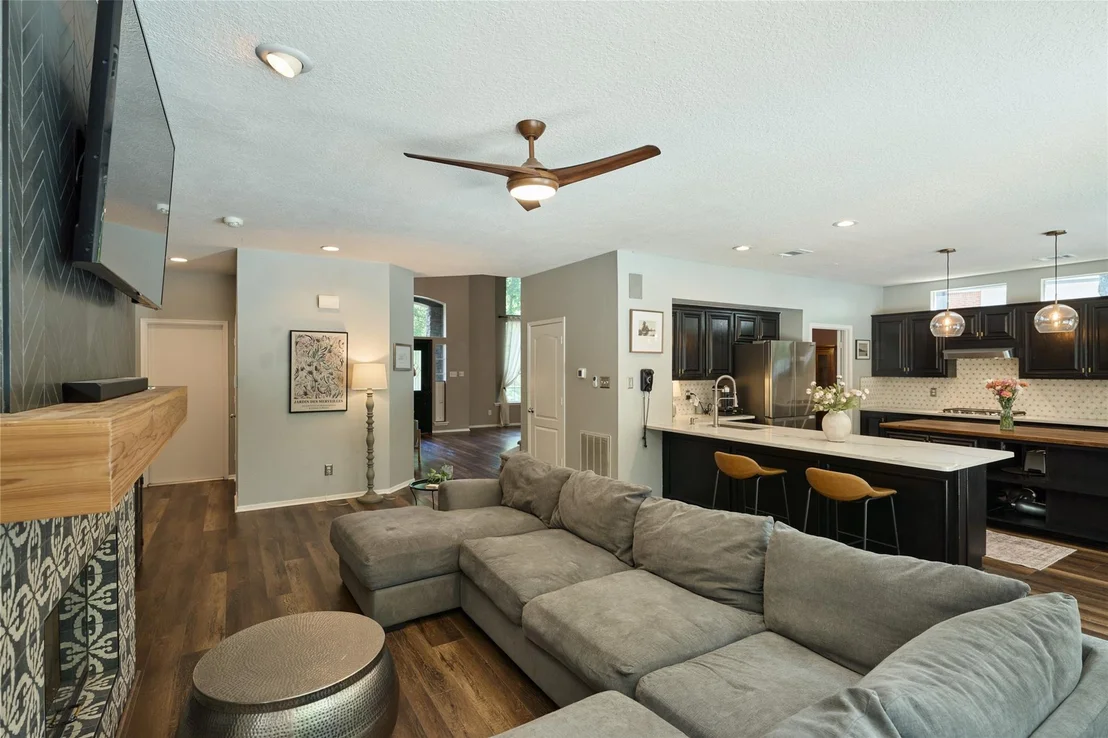 Photo of 37 Pinepath Place