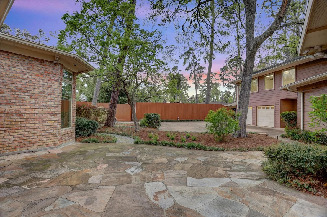 Photo of 309 Westminster Drive