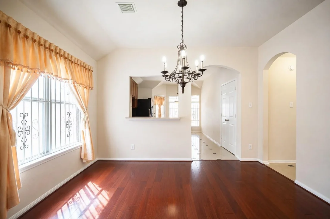 Photo of 8714 Kirksage Drive