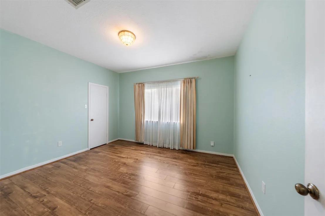 Photo of 12906 Ashford Chase Drive