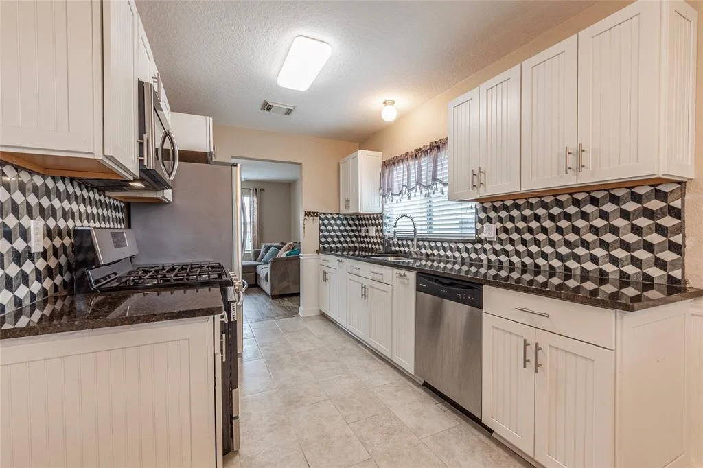 Photo of 233 Silver Mist Circle