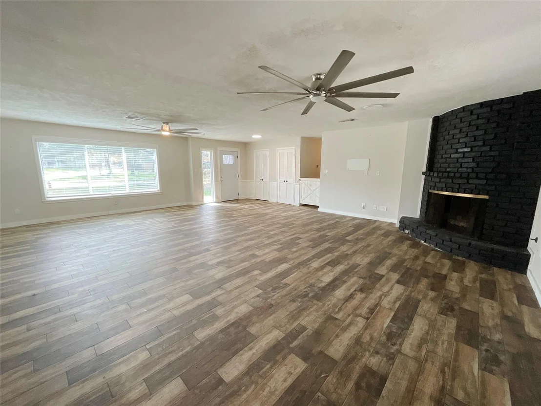 Photo of 443 Bayou View Drive