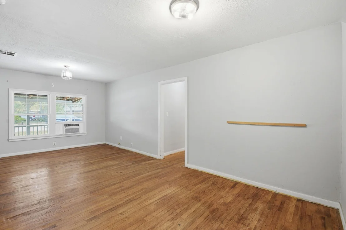 Photo of 304 Baker Drive