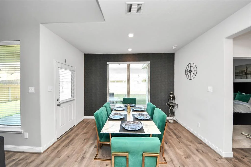Photo of 8219 Oxbow Manor Lane