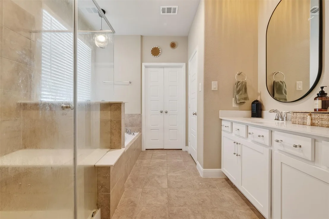 Photo of 4402 Low Meadow Lane