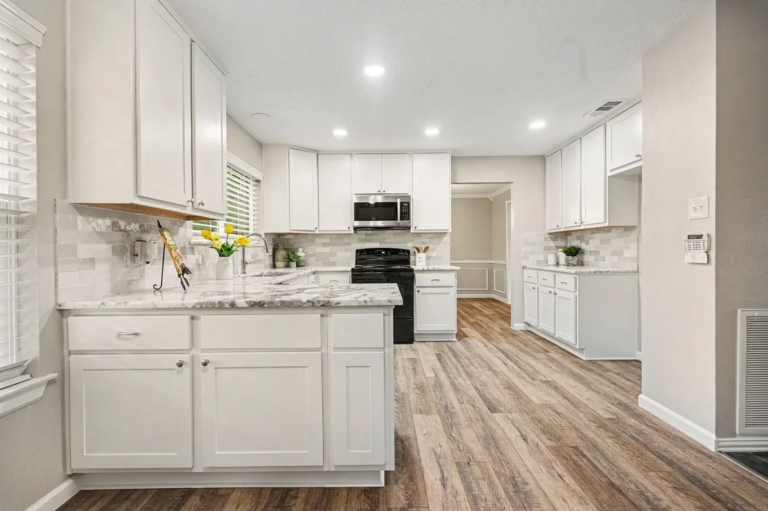 Photo of 15703 Maple Manor Drive