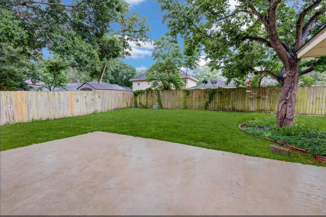 Photo of 2422 Pine Cone Drive