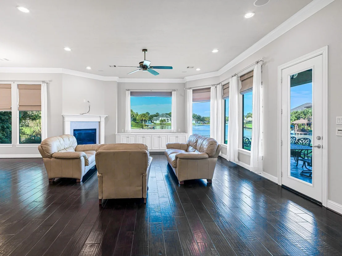 Photo of 1802 Sparrows Ridge