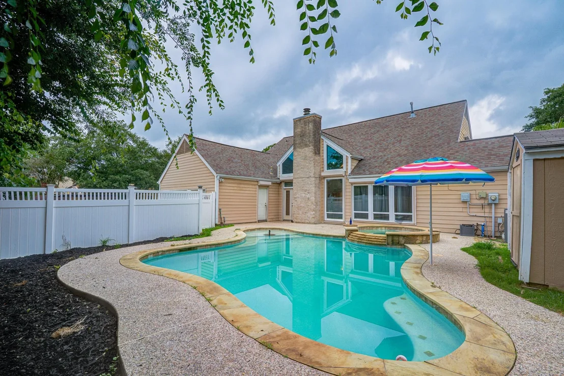 Photo of 16402 Clearcrest Drive