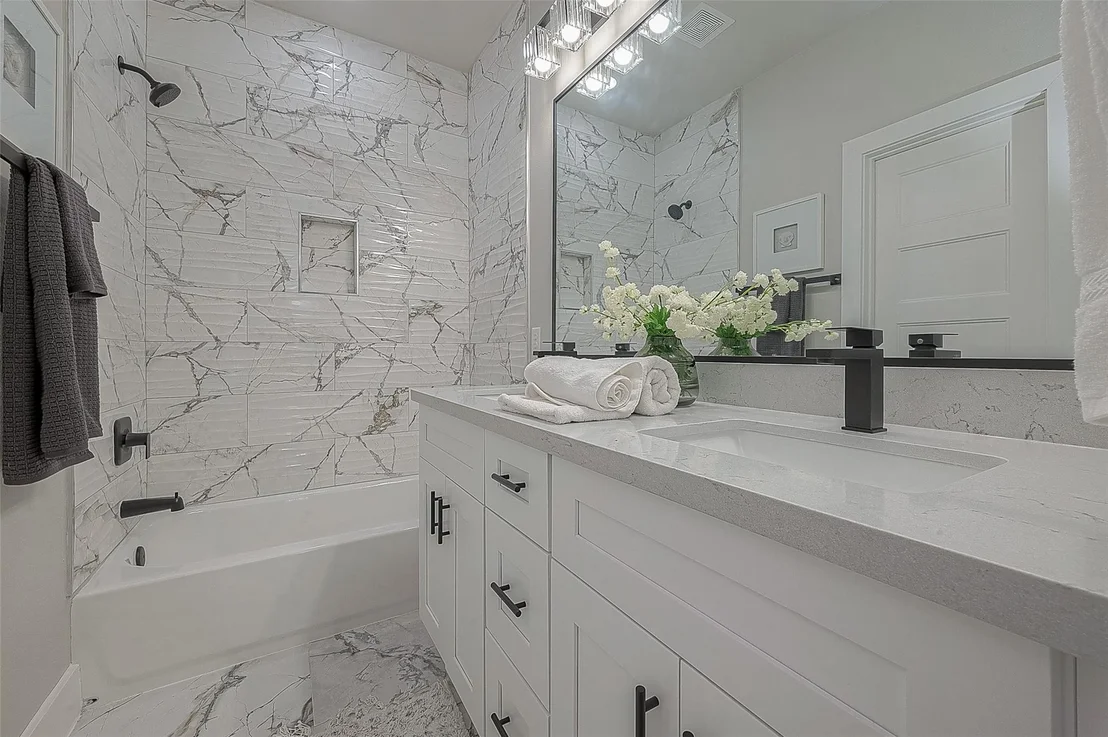 Photo of 7108 Saint Augustine Street