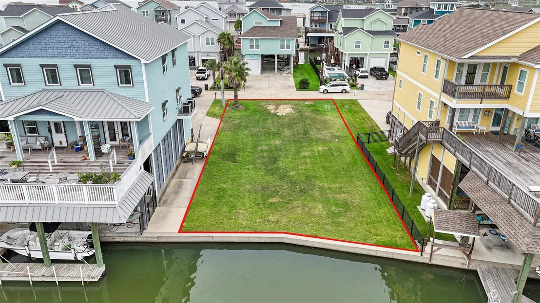 Photo of 413 Amanda Circle