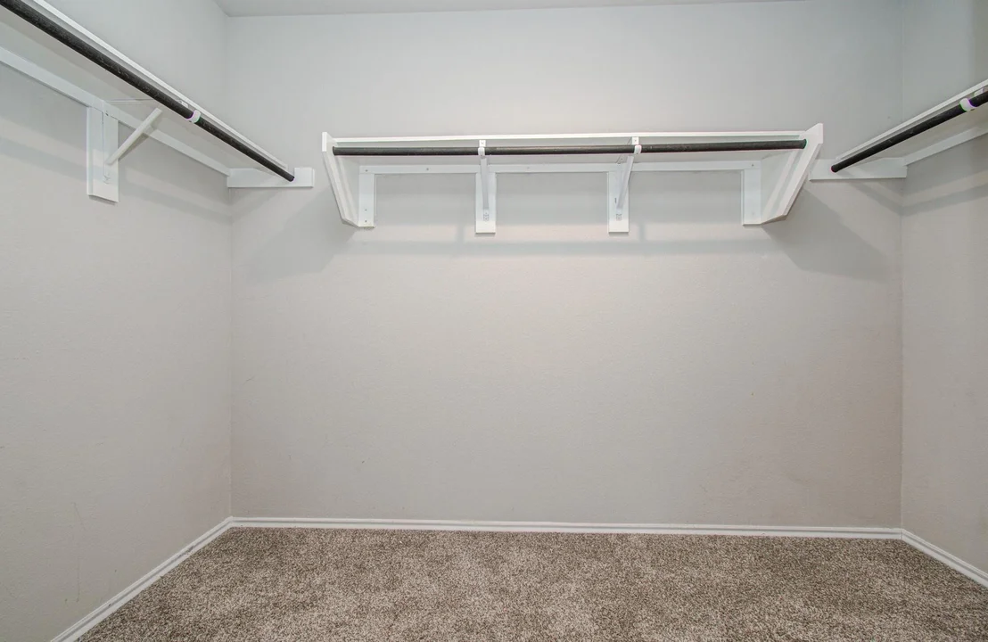 Photo of 23719 Harrow Field Lane