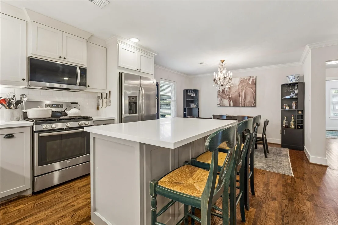 Photo of 2106 Saxon Drive