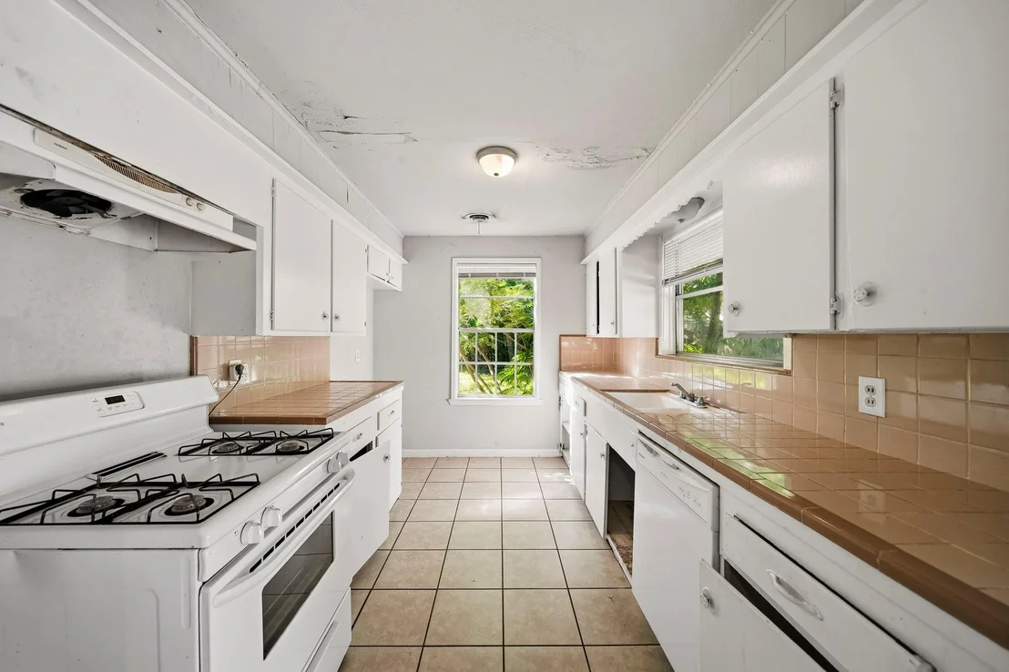 Photo of 7043 Hendon Lane