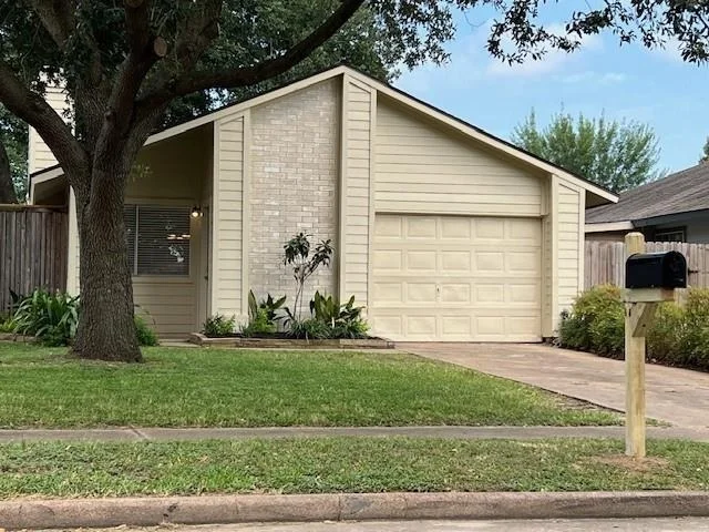 Photo of 6335 Porterway Drive
