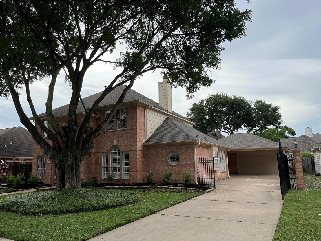 Photo of 6507 Stone Briar Drive