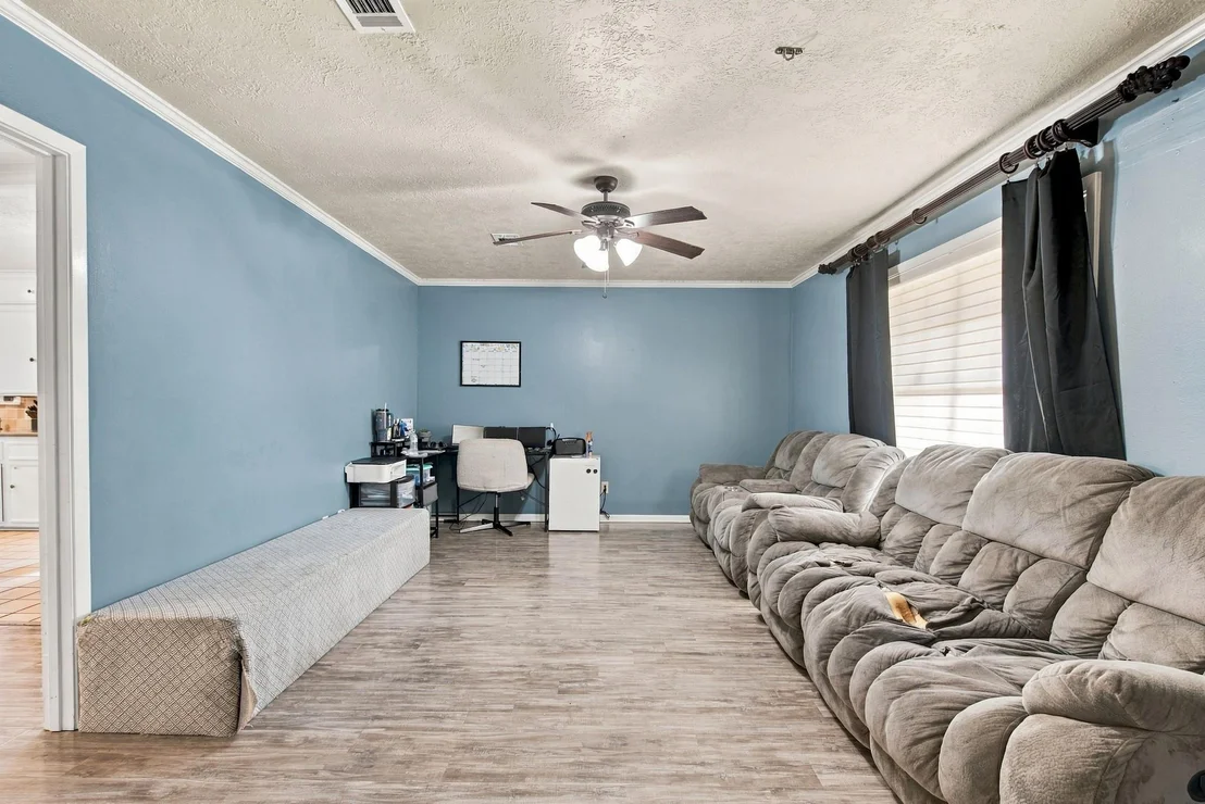 Photo of 3800 Windridge Drive