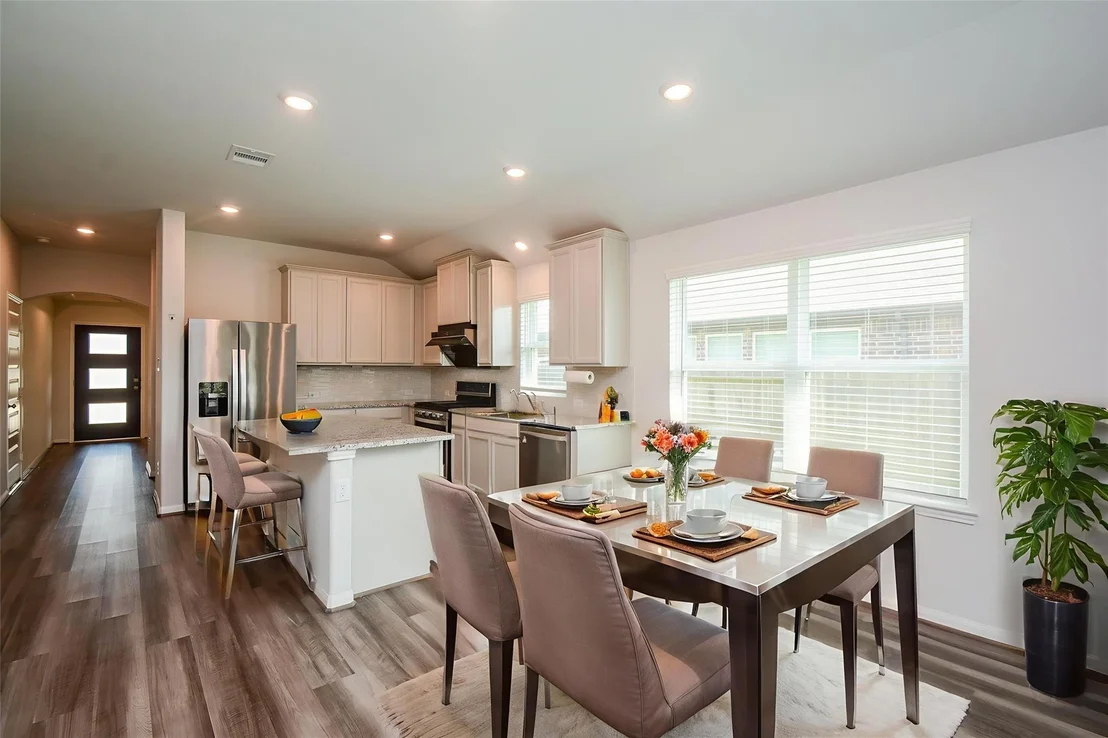 Photo of 1807 Iris Knoll Lane