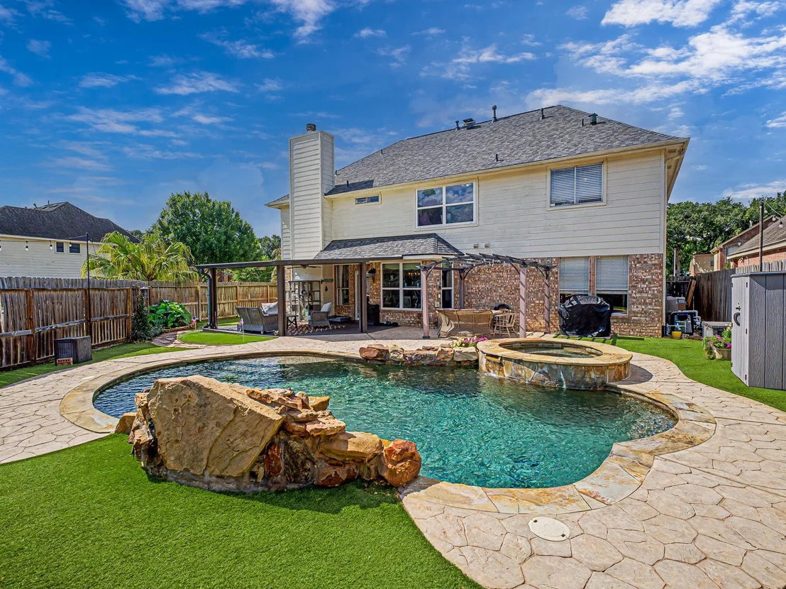 Photo of 23006 Heathercroft Drive