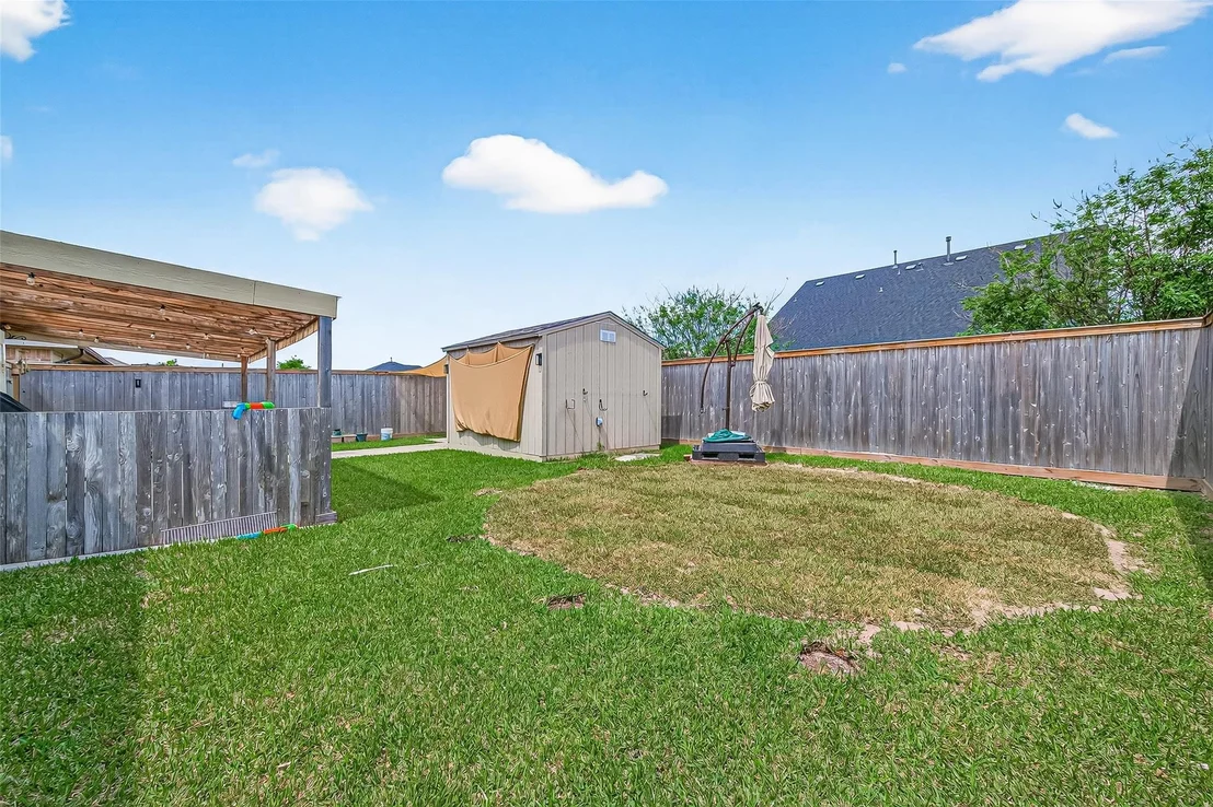 Photo of 22334 Guston Hall Lane