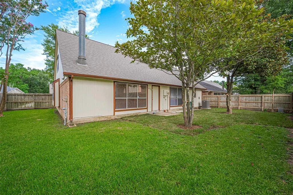 Photo of 2415 Pebbledowne Circle