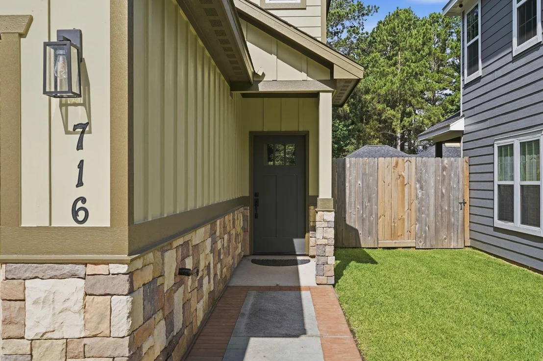 Photo of 716 Old Magnolia Road