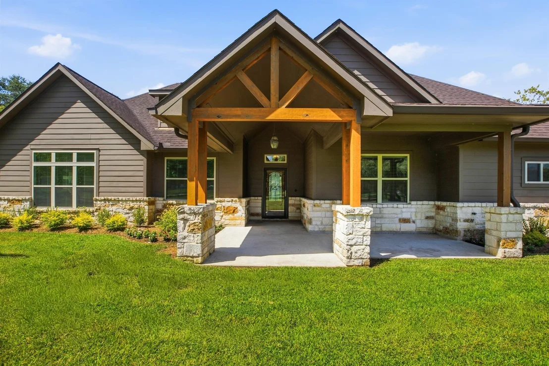 Photo of 2603 River Road