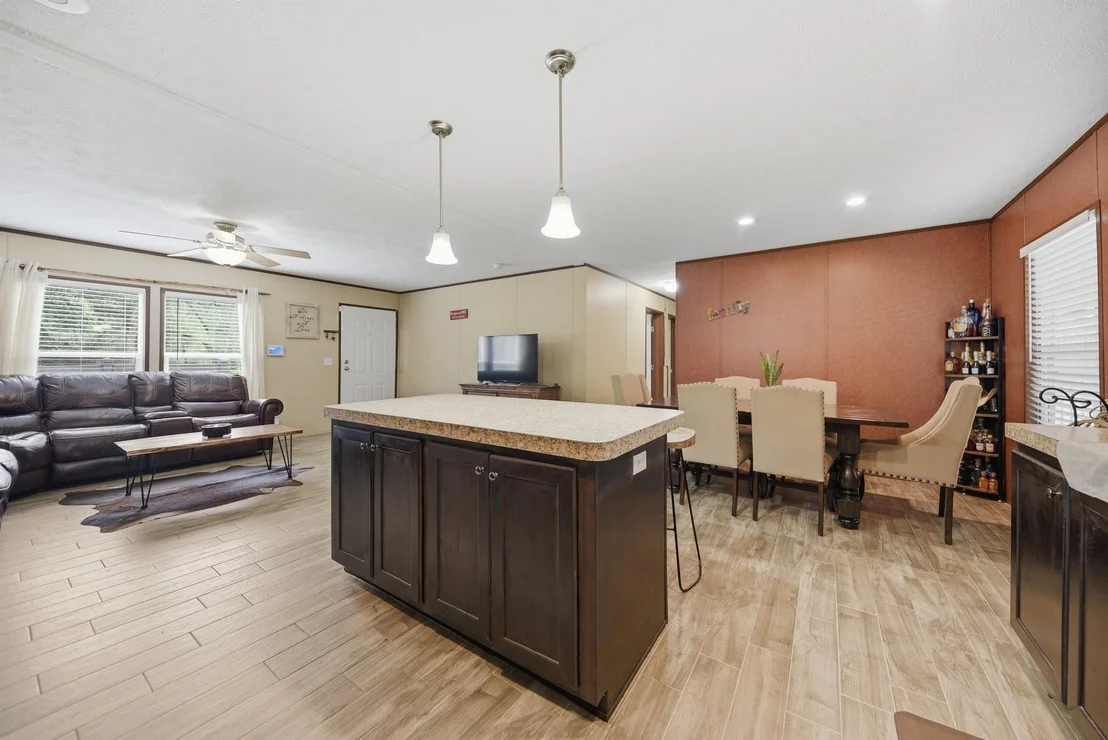 Photo of 1182 Oak Crest Drive