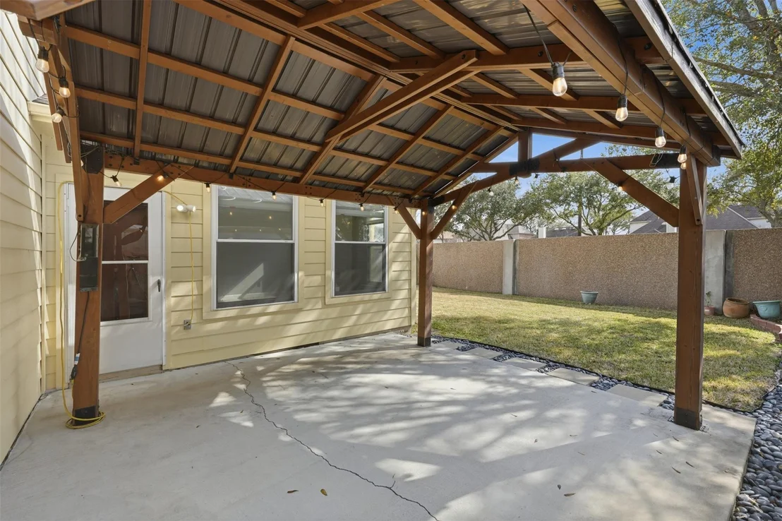 Photo of 12207 Meadow Crest Drive