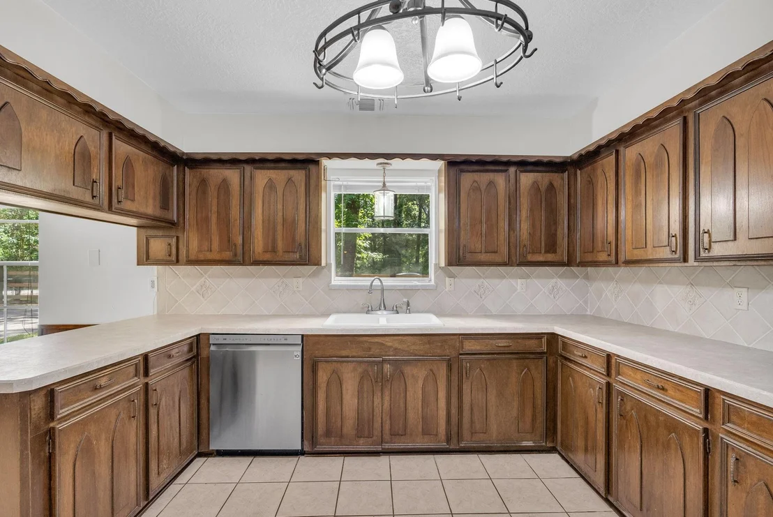 Photo of 33102 Rollingwood Drive