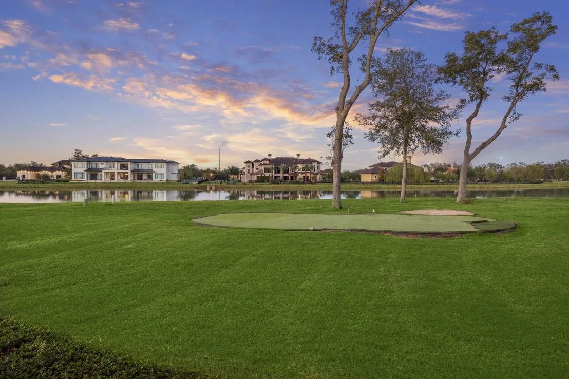 Photo of 24 Sovereign Circle