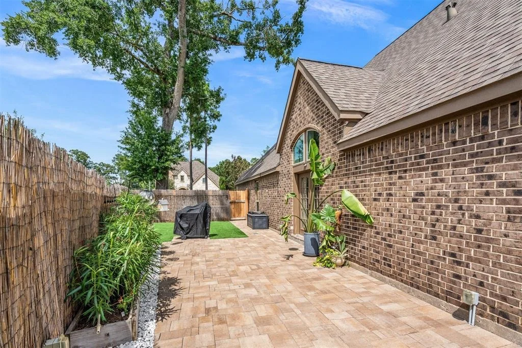 Photo of 27963 Emory Cove Drive