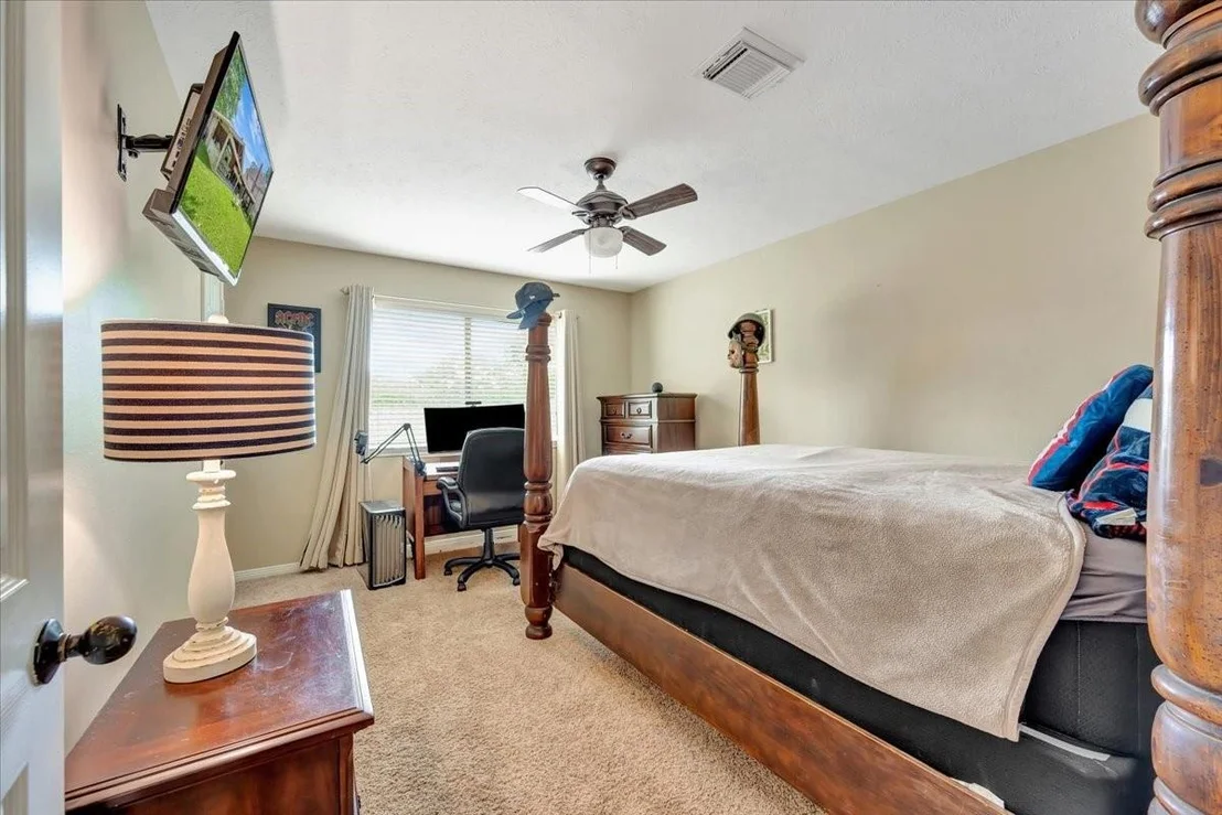 Photo of 15110 Greenleaf Lane