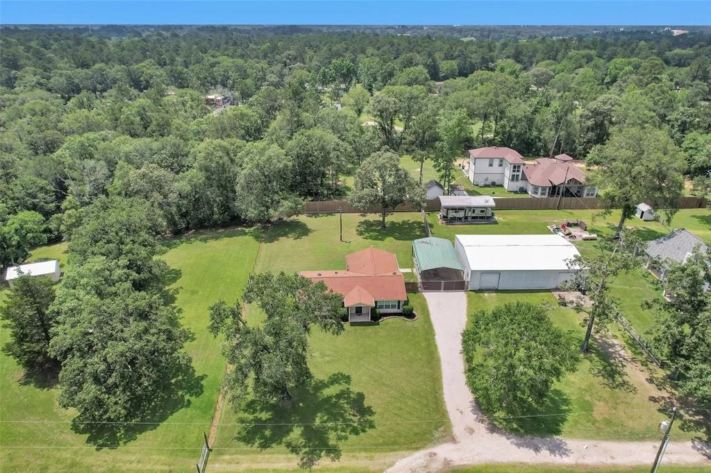 Photo of 814 Whipporwill Road