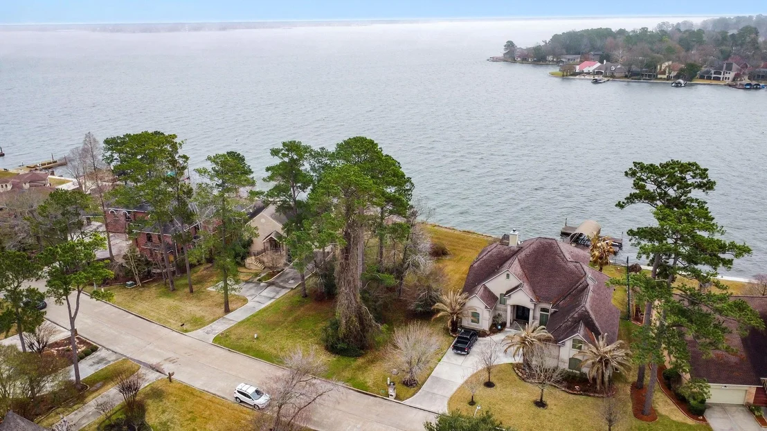Photo of 11823 Thoreau Drive