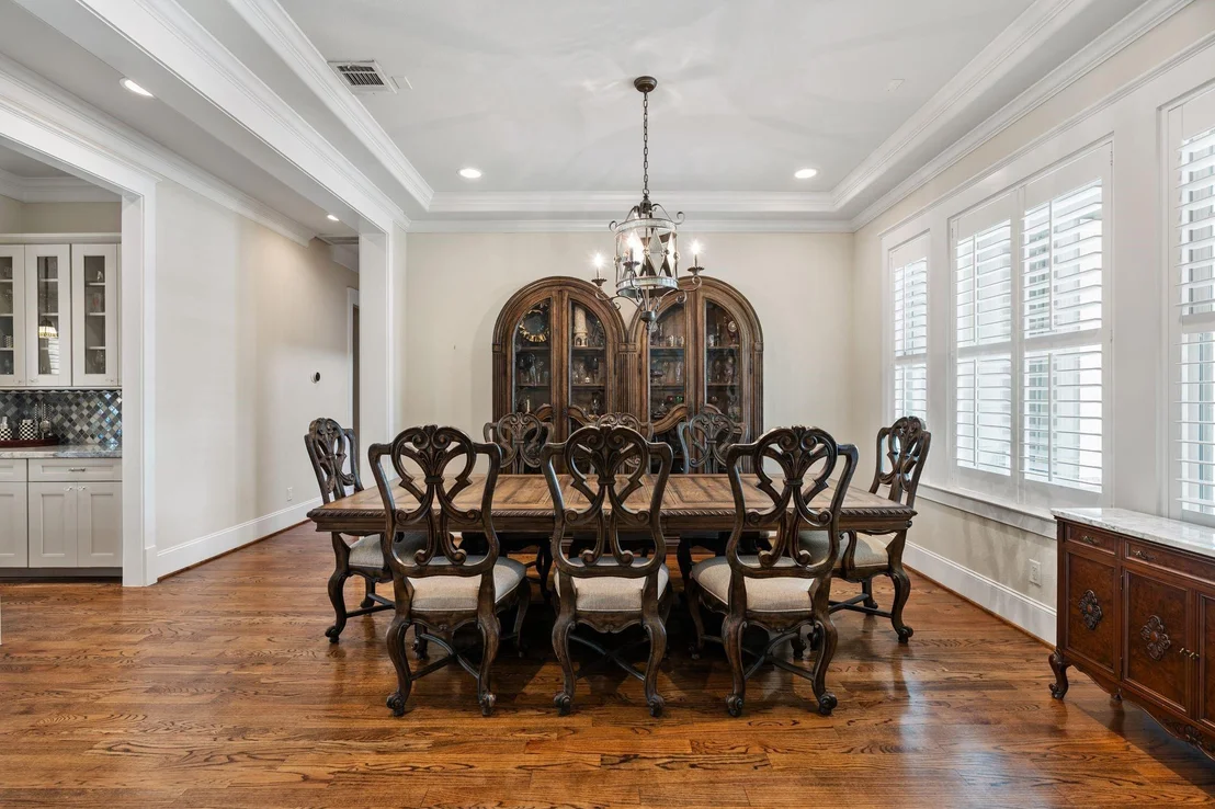 Photo of 1217 Chippendale Road