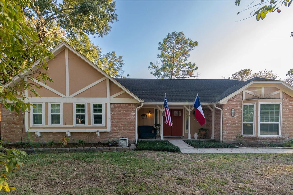 Photo of 1202 Sunset Drive
