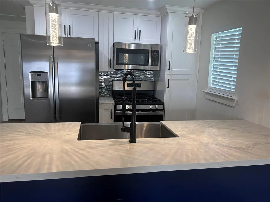 Photo of 2115 Chew Street