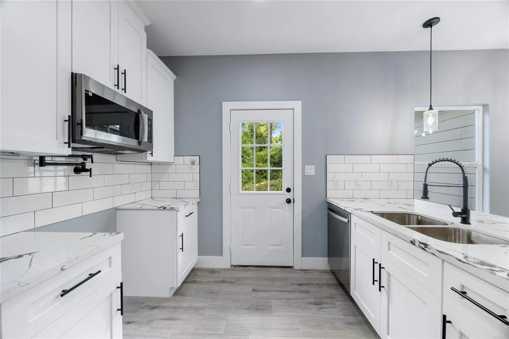 Photo of 4170 Ben Milam Road