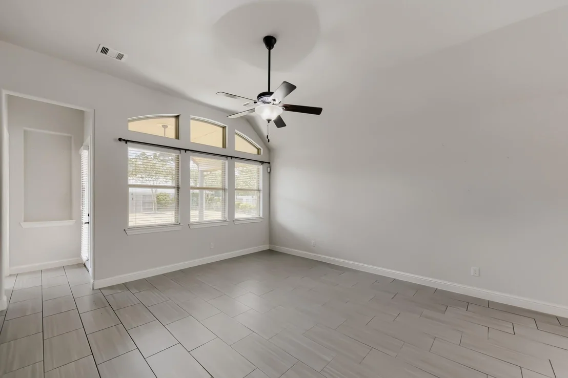 Photo of 27917 Spearhead Ridge Drive